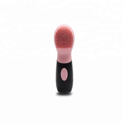 Silicone facial cleansing brush with handle in gift box